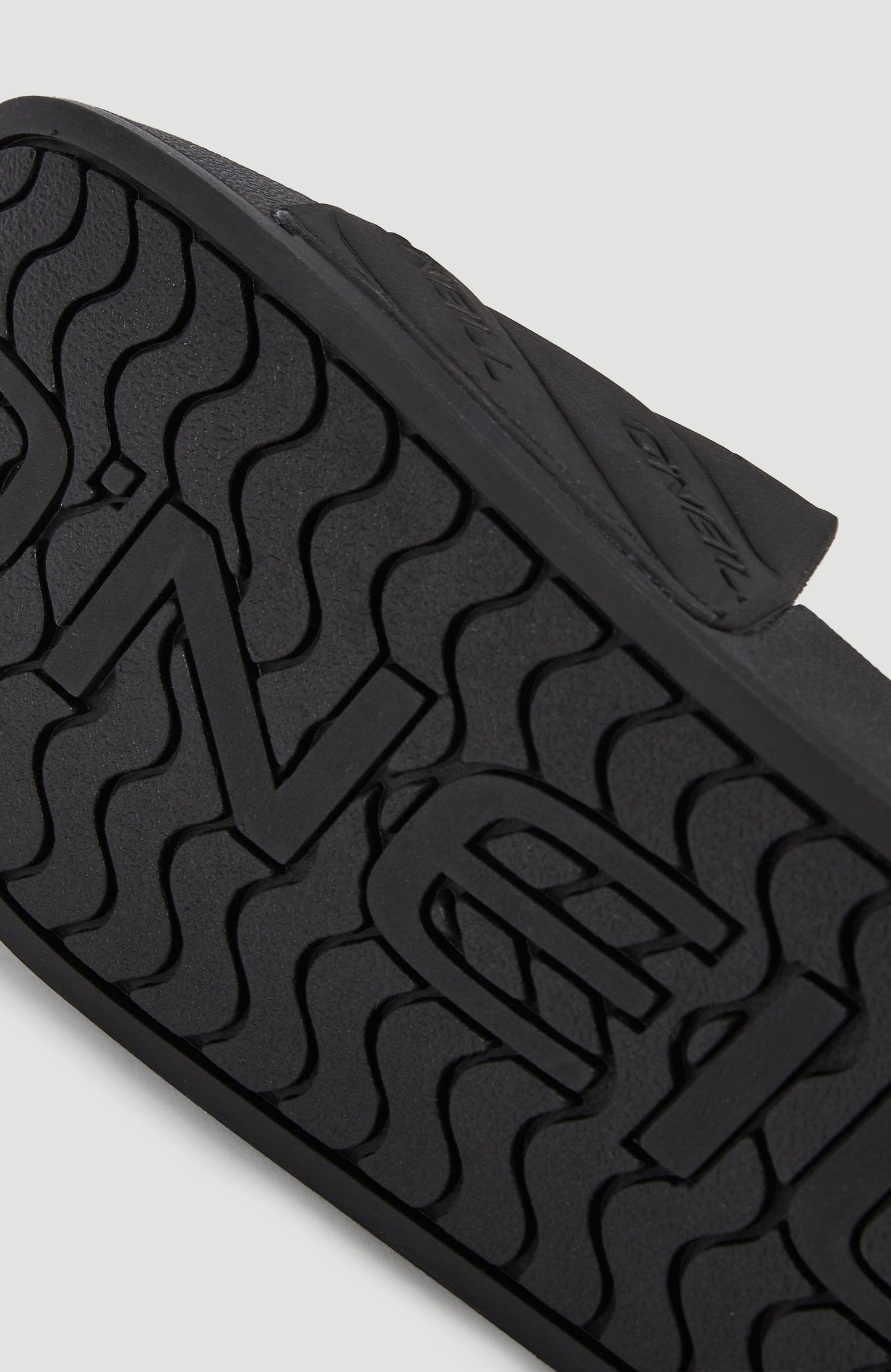 Rutile Slides - Black Out