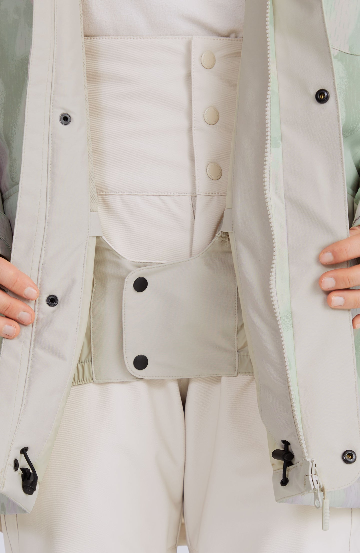 Utility Hybrid Jacket - Green Day Camo