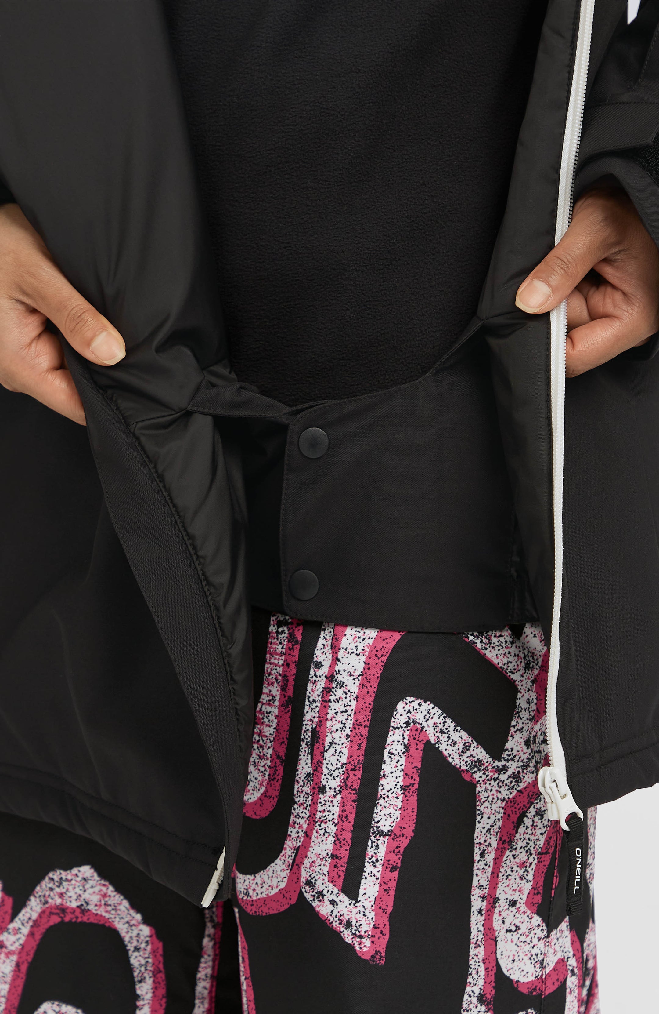 Fwc'Play Asymmetric Snow Jacket - Black Out Colour Block