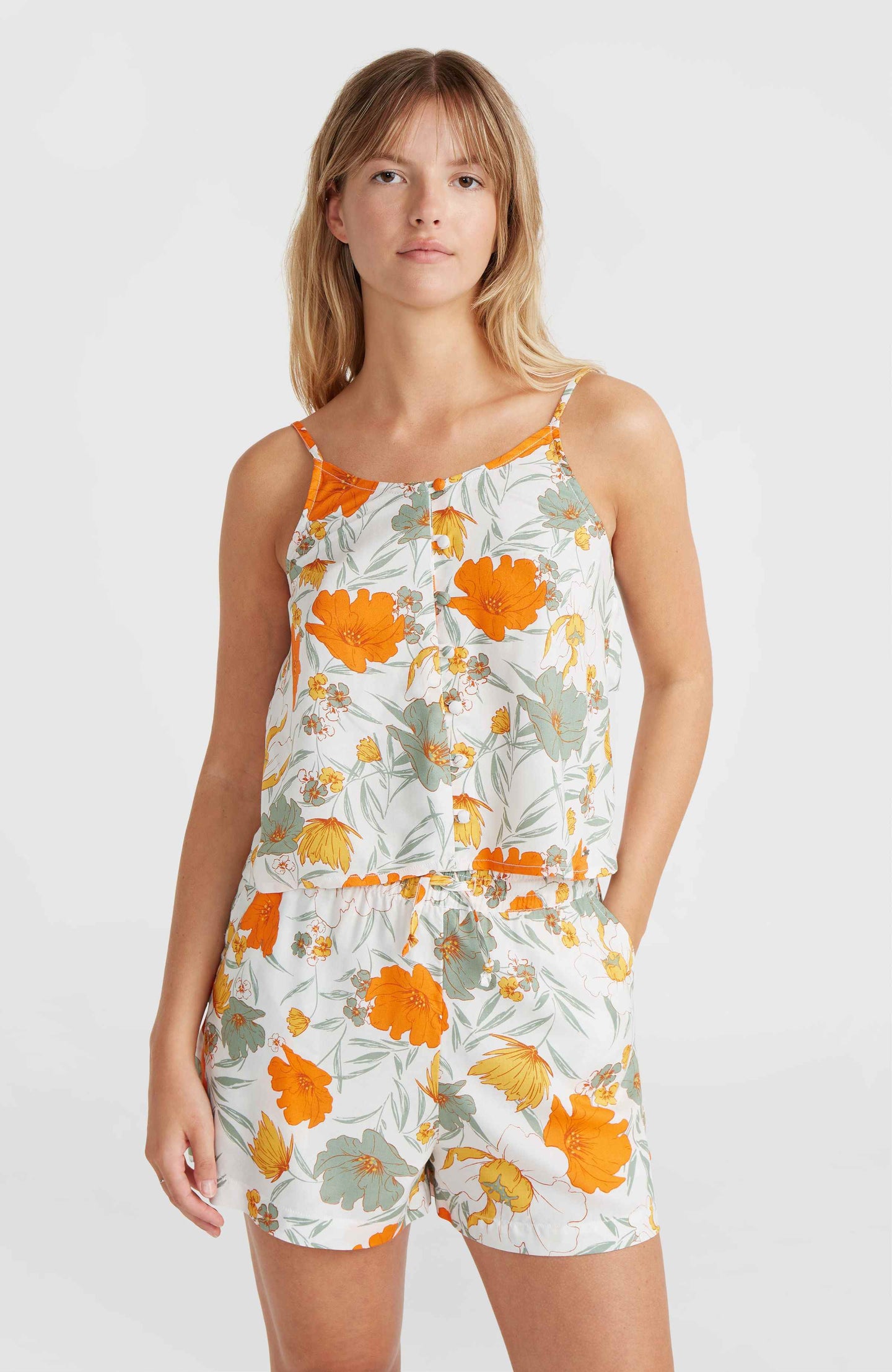 Amiri Beach Shorts - White Bluemchen