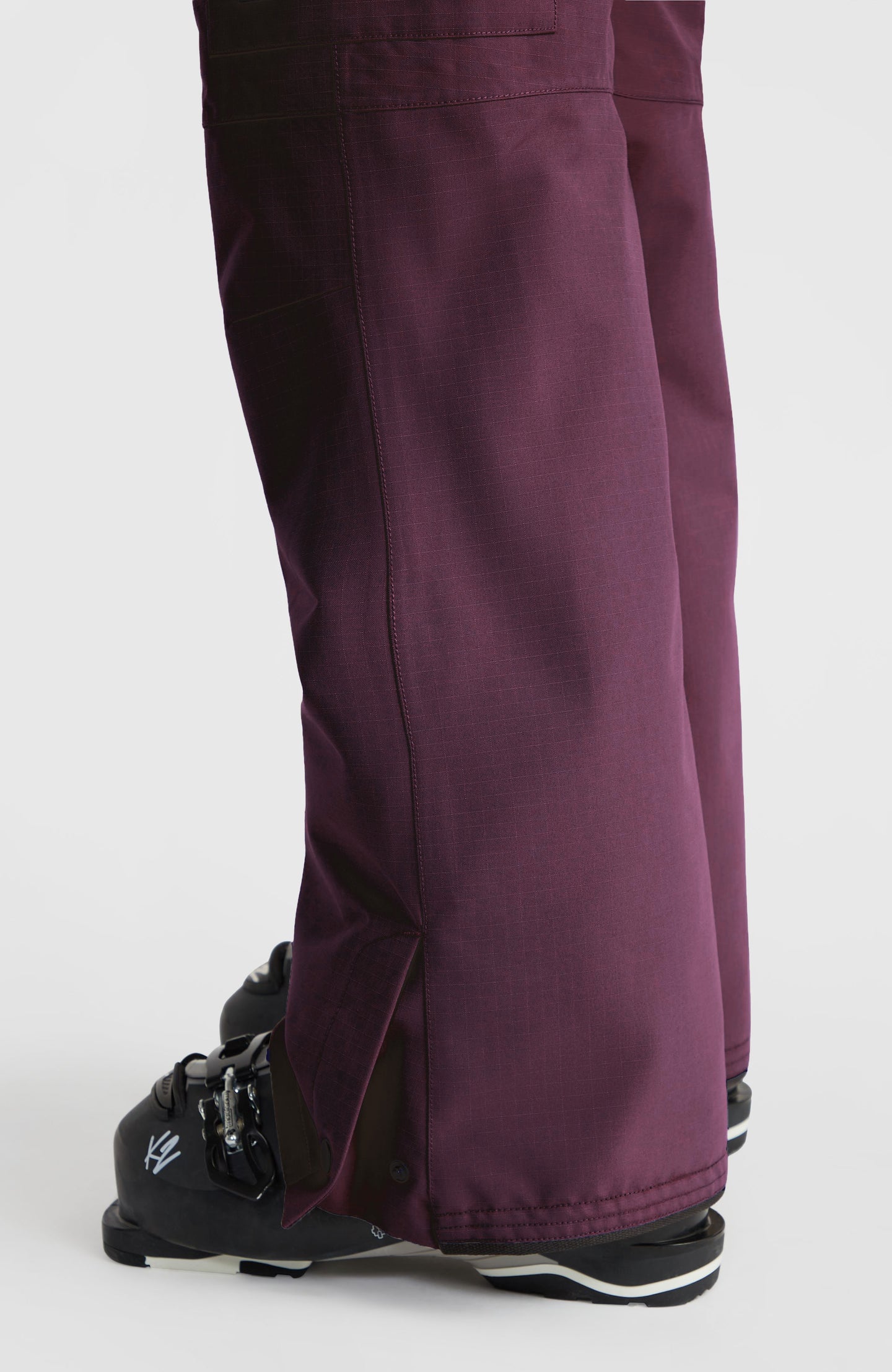 Utility Pro Loose Snow Pants - Aubergine