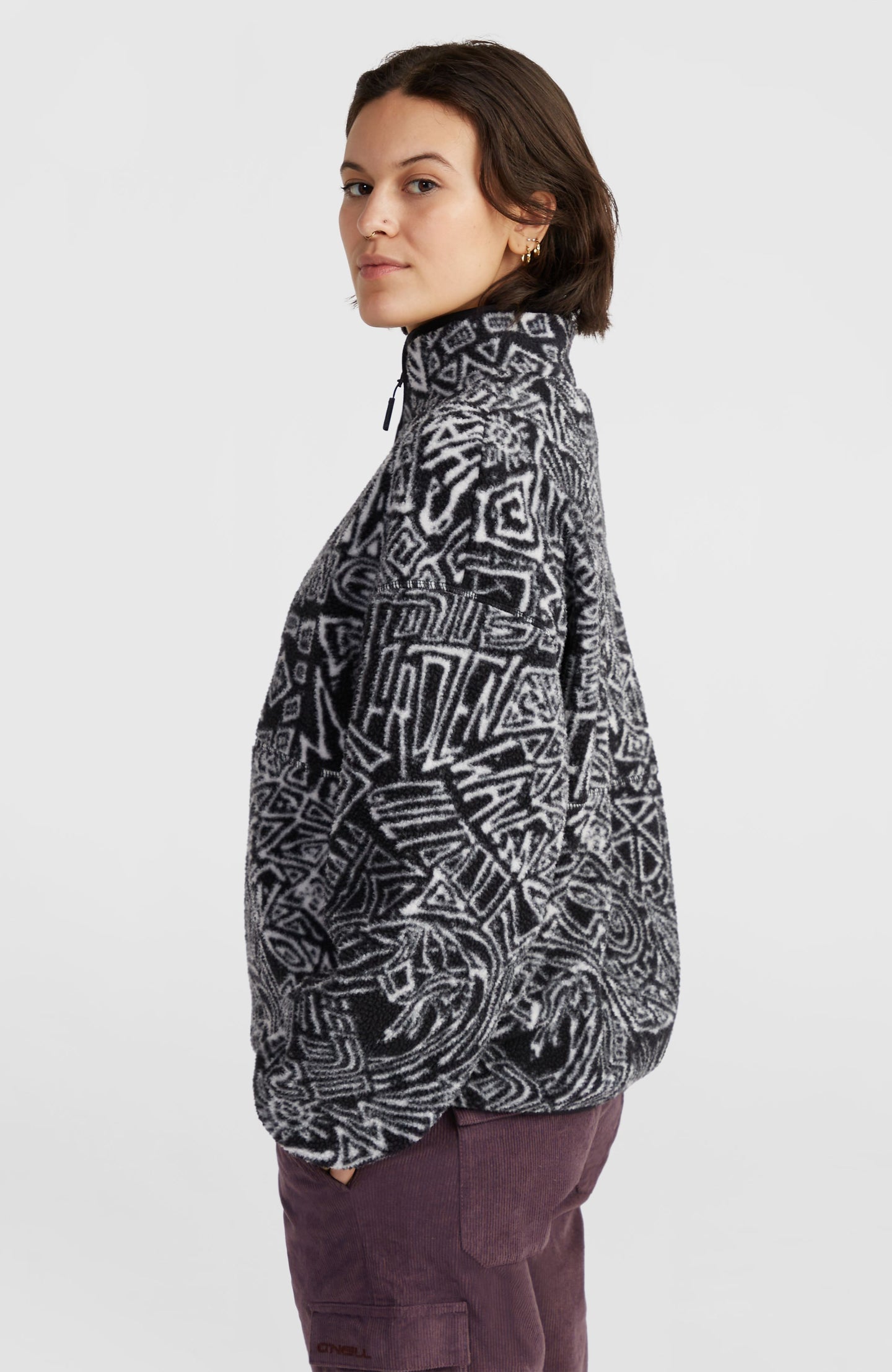 Surf Heroes High Pile Fleece - White/Black Sketcheritage