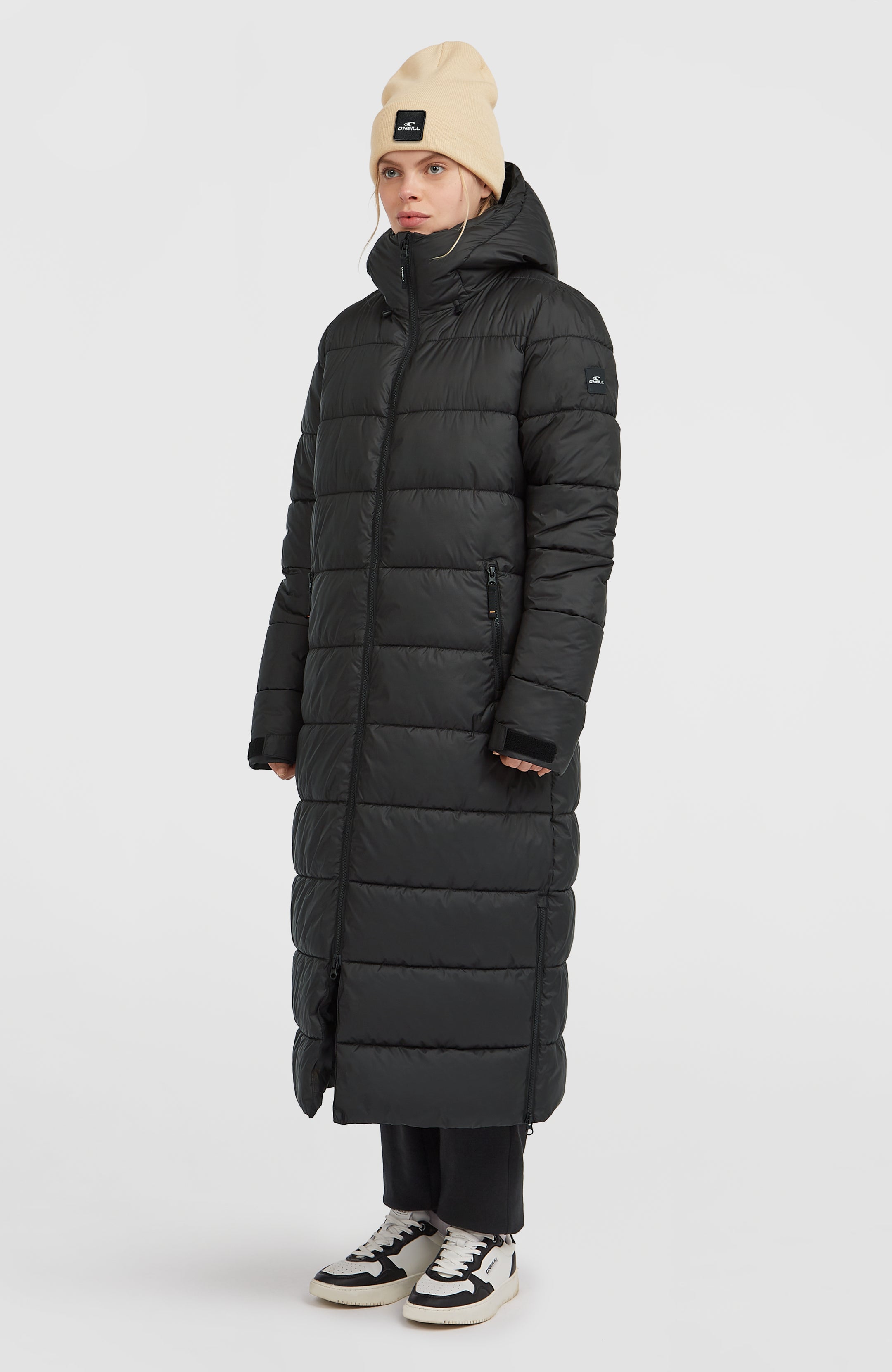 O'Neill Must-Have Long Puffer Jacket - Black Out